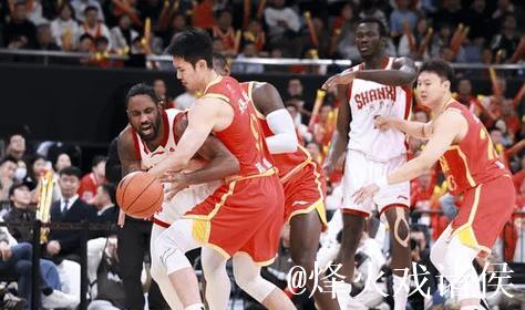 媒体人周鹏：第三节比赛未结束，广厦潜力赛球员已开始热身